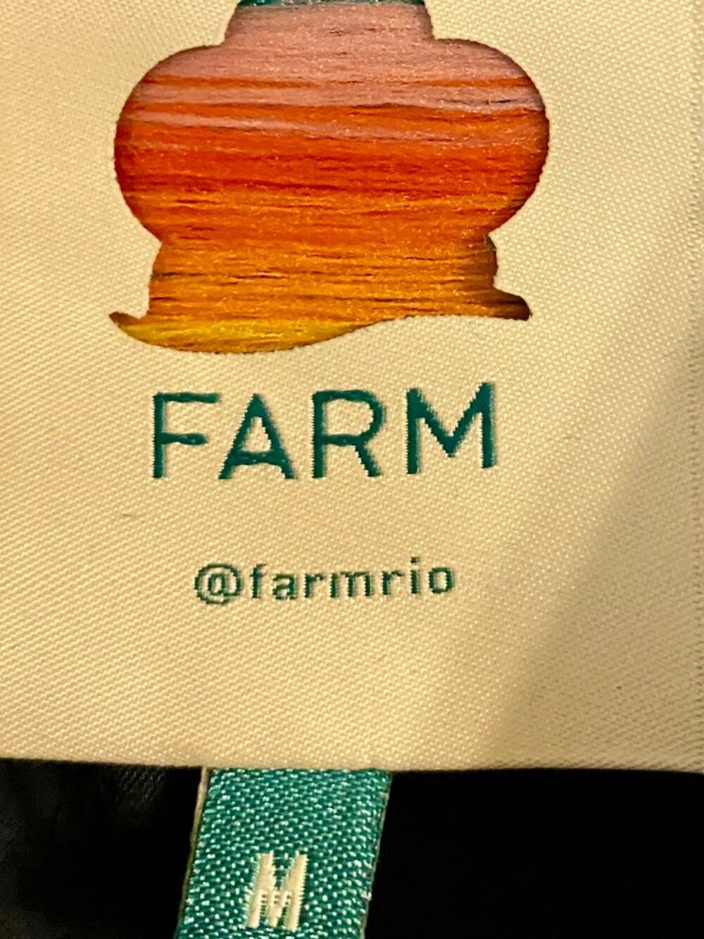 Farm Rio M Maxi dress, fully lined, preowned but worn rarely as too large. - Picture 7 of 7